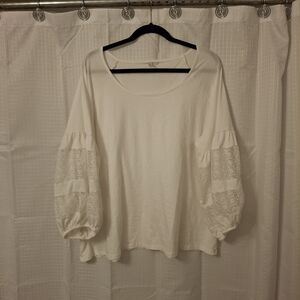 Chic White Blouse with Lace Sleeves